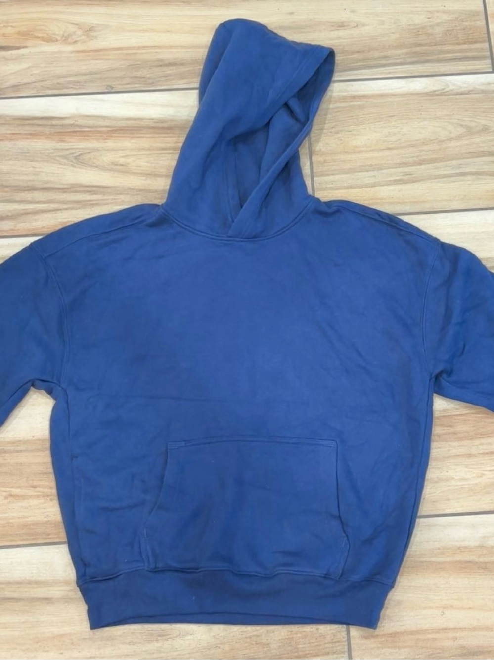 Hollister Men's Blue Crewneck Hoodie